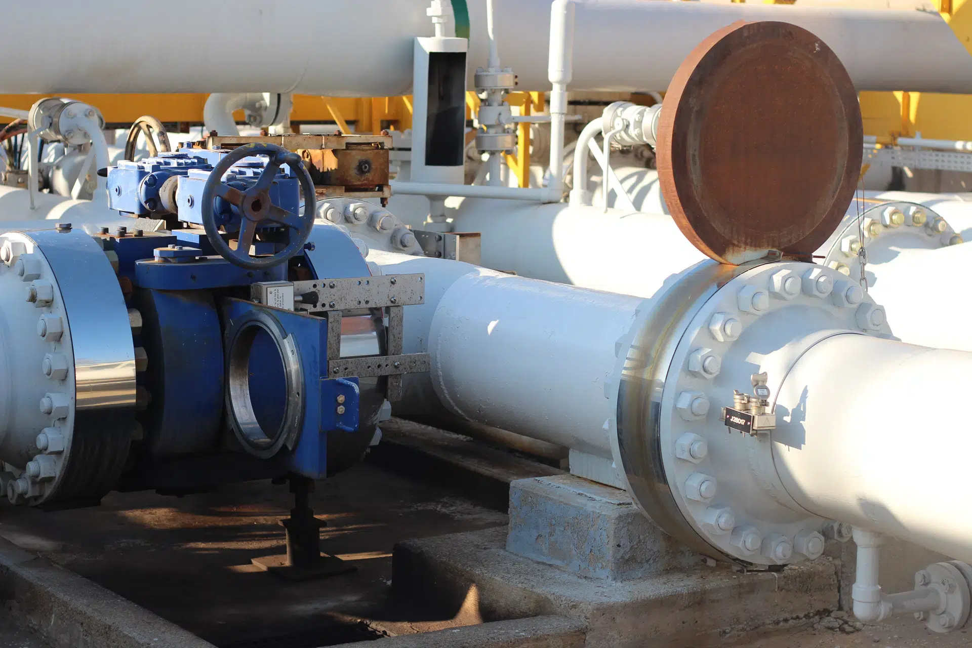 Line Blanks and Applications in Piping Systems Onis Line Blind